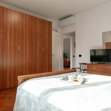 Home23 Exclusive Holigarda Feriehus Desenzano del Garda